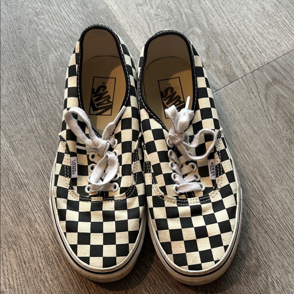 Vans Women’s Black and White Checkered Sneakers
